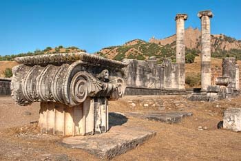 Сарды. Руины храма Артемиды