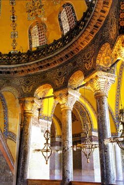 Интерьер храма Святой Софии